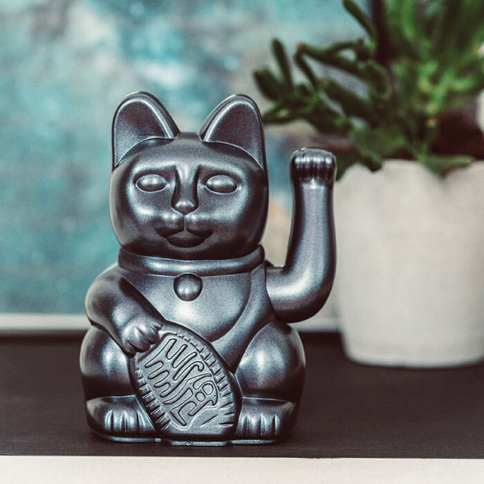 Wuivende 'lucky cat' maneki neko - Metallic (3)