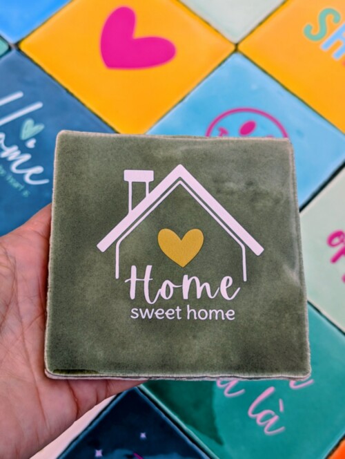 Tegel - Home sweet home - Olijf met zacht roze en goud