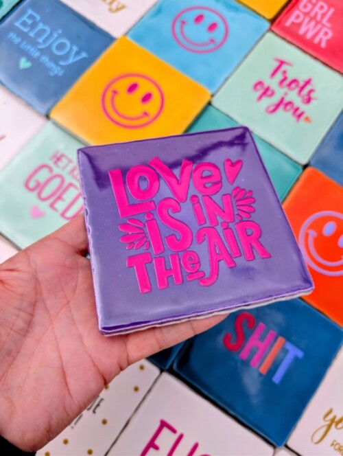Tegel - Love is in the air - Paars met fucshia
