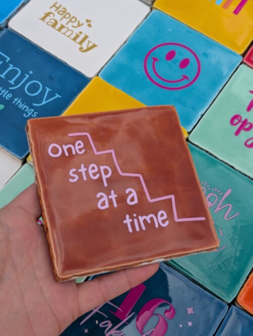 Tegel - One step at the time - Terra