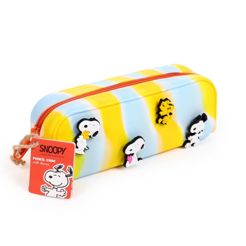 Siliconen pennenzak met Snoopy pins 2